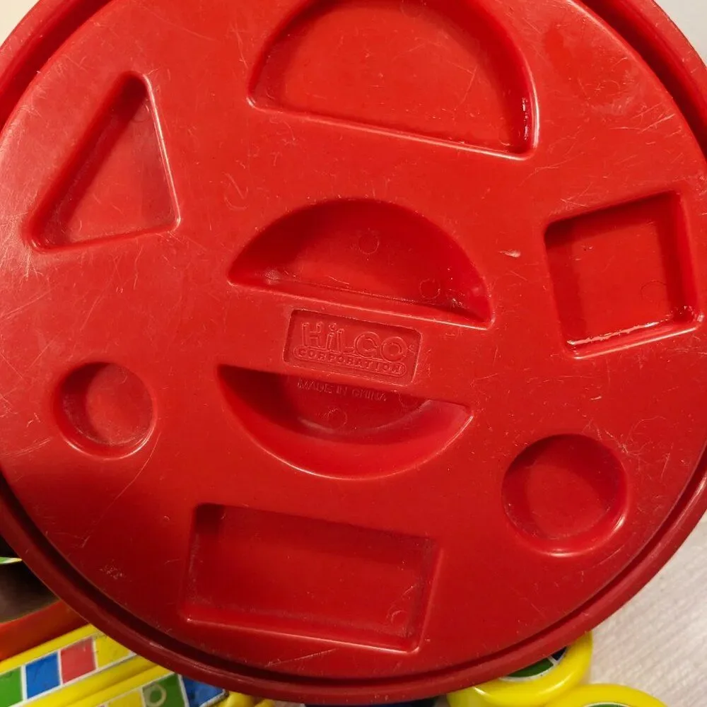 Vintage‎ Hilco Bucket set 22 Magnet Blocks magnetic building toy rainbow primary